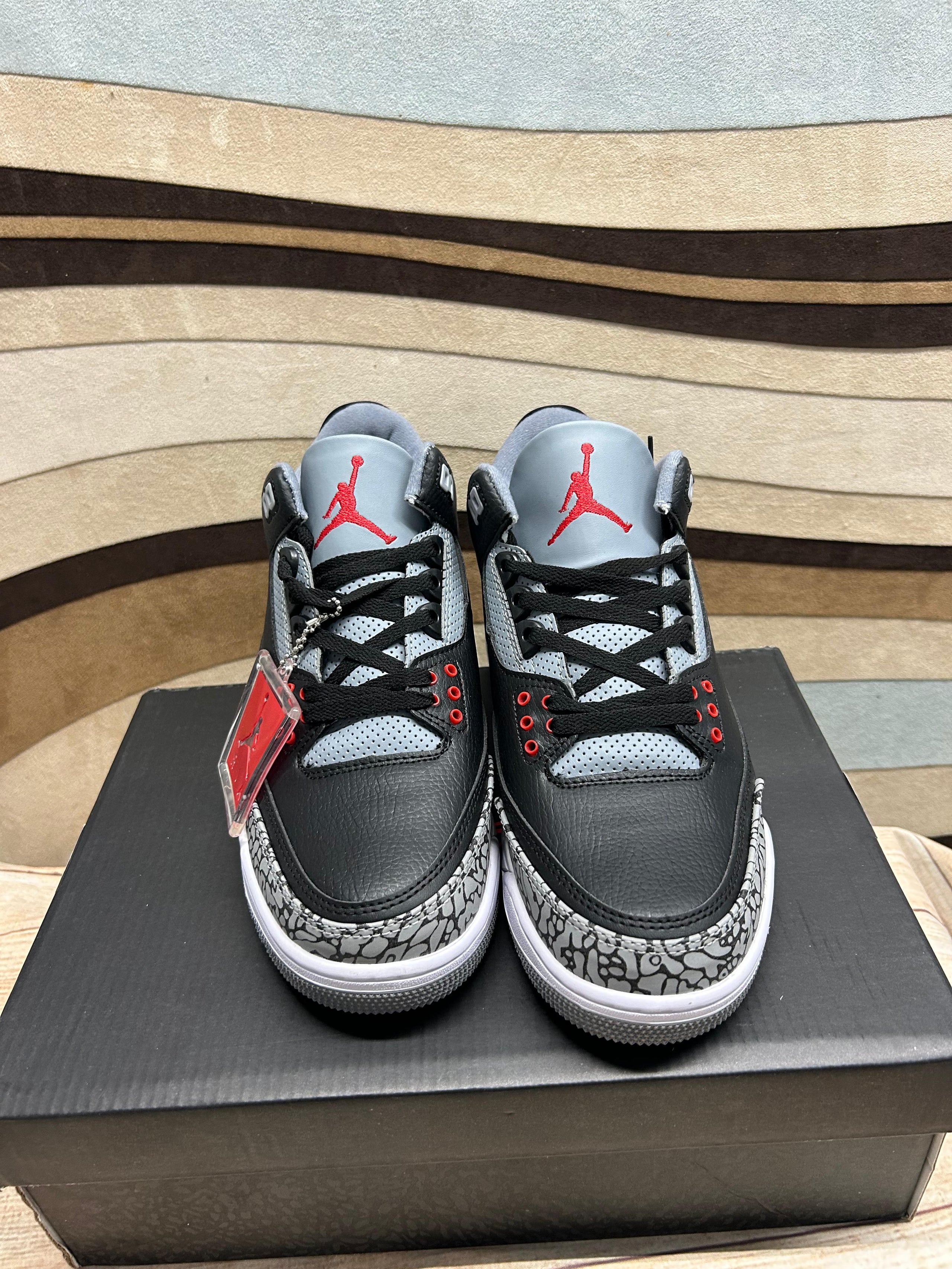 Jordan Grises con negras